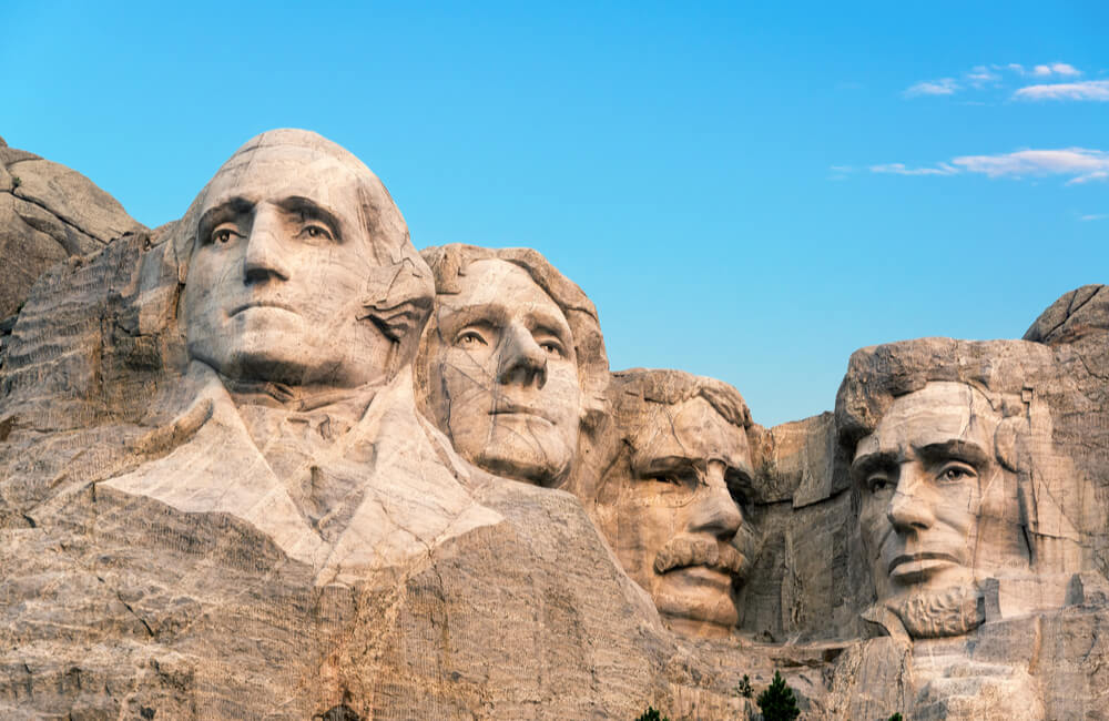 Mount Rushmore @Jess Kraft / Shutterstock.com